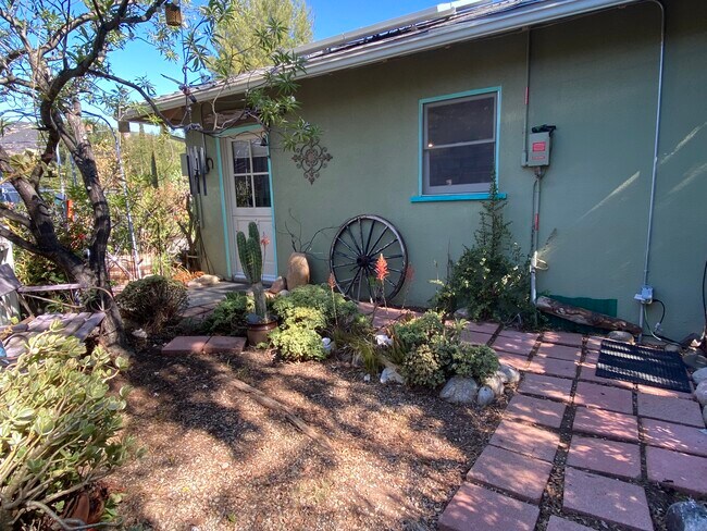 Photo - 1620 Old Topanga Canyon Rd