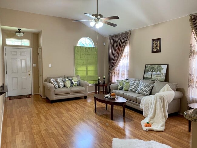 Photo - 5410 Excello Path