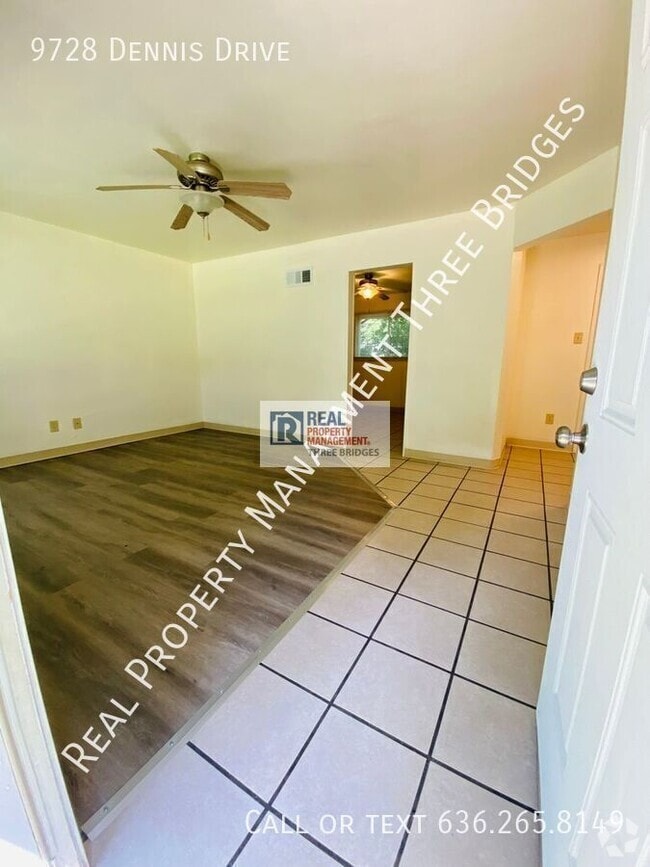 Building Photo - 9728 Dennis Dr Rental