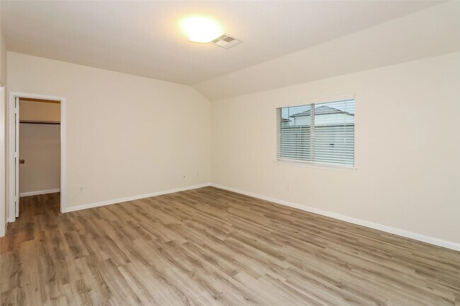 Photo - 6222 Brenwood Cir