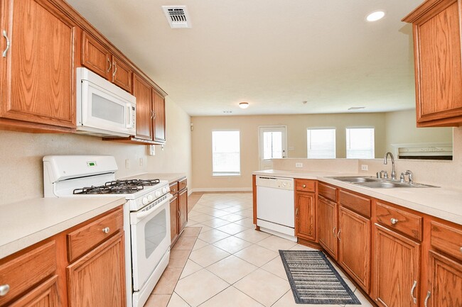 Photo - 6626 Barker Bend Ln