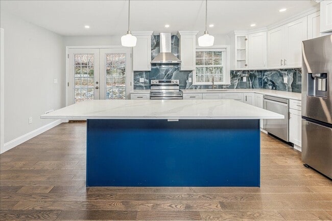 Photo - 187 Orchard St