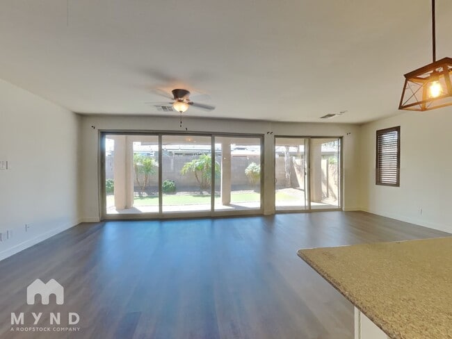 22483 E Creosote Dr