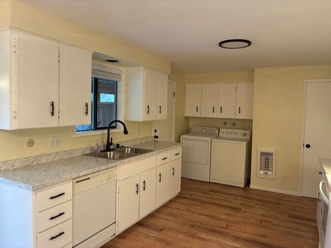 Photo - 1506 Skagit St Unidad 1508