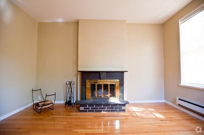 Building Photo - 1665 N Humboldt Ave Unit 1665-3 Rental