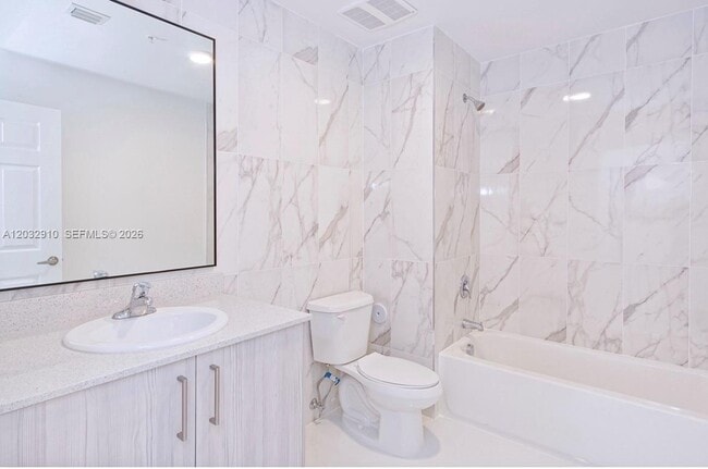 Photo - 10950 NW 82nd St Unit 207