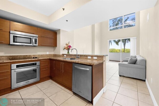 Photo - 2641 N Flamingo Rd Condo Unit TH7