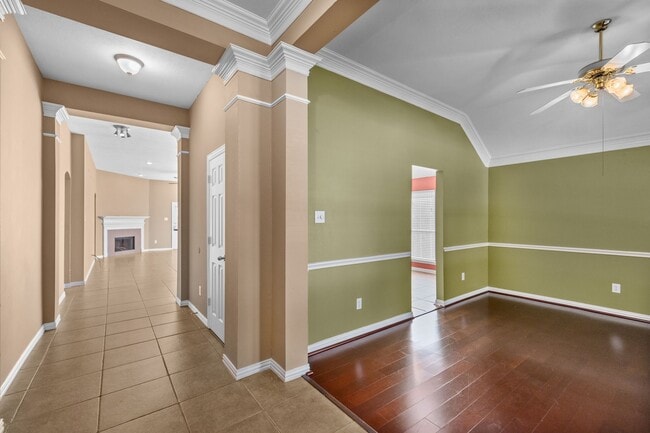 Photo - 7206 Hollow Field Ln