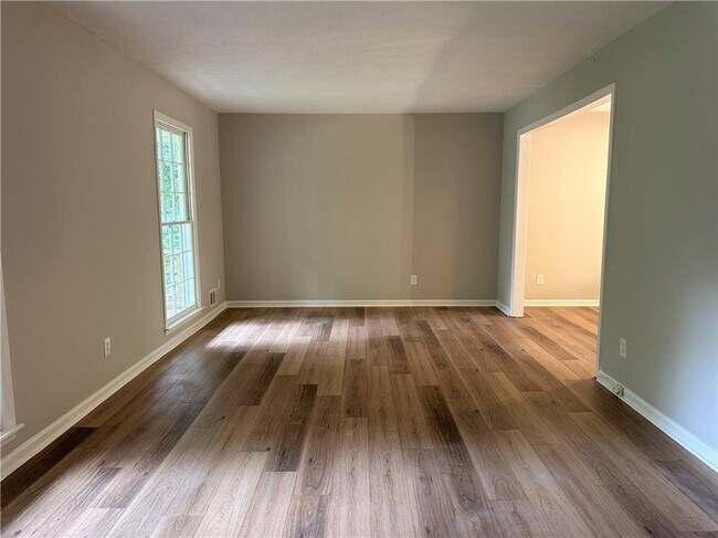 Photo - 4996 Bedell Rd