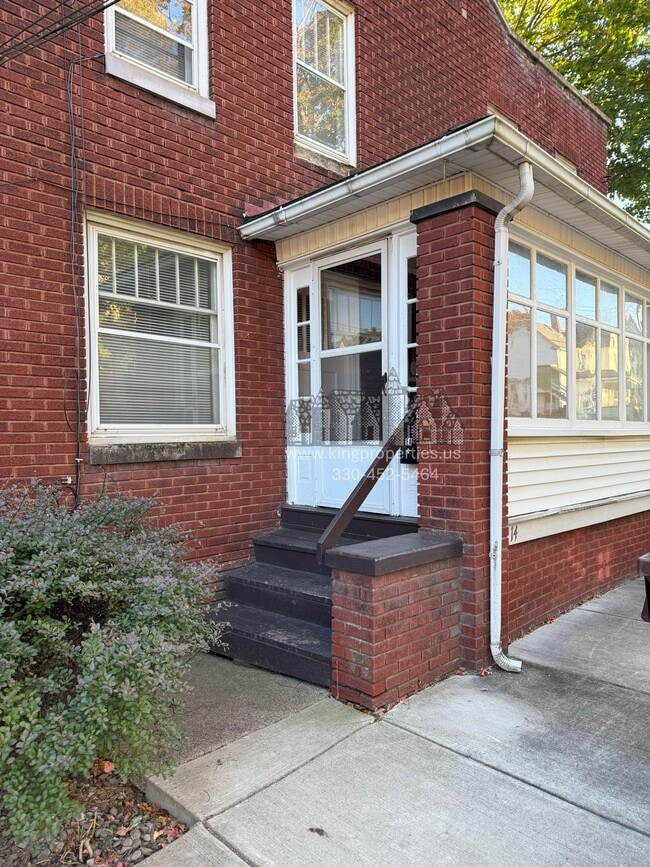 Building Photo - 14 Geiger Ave Rental