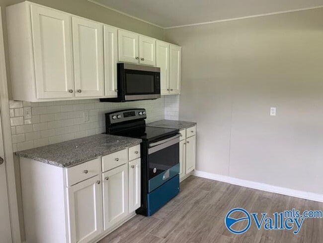 Photo - 2137 County Lake Rd