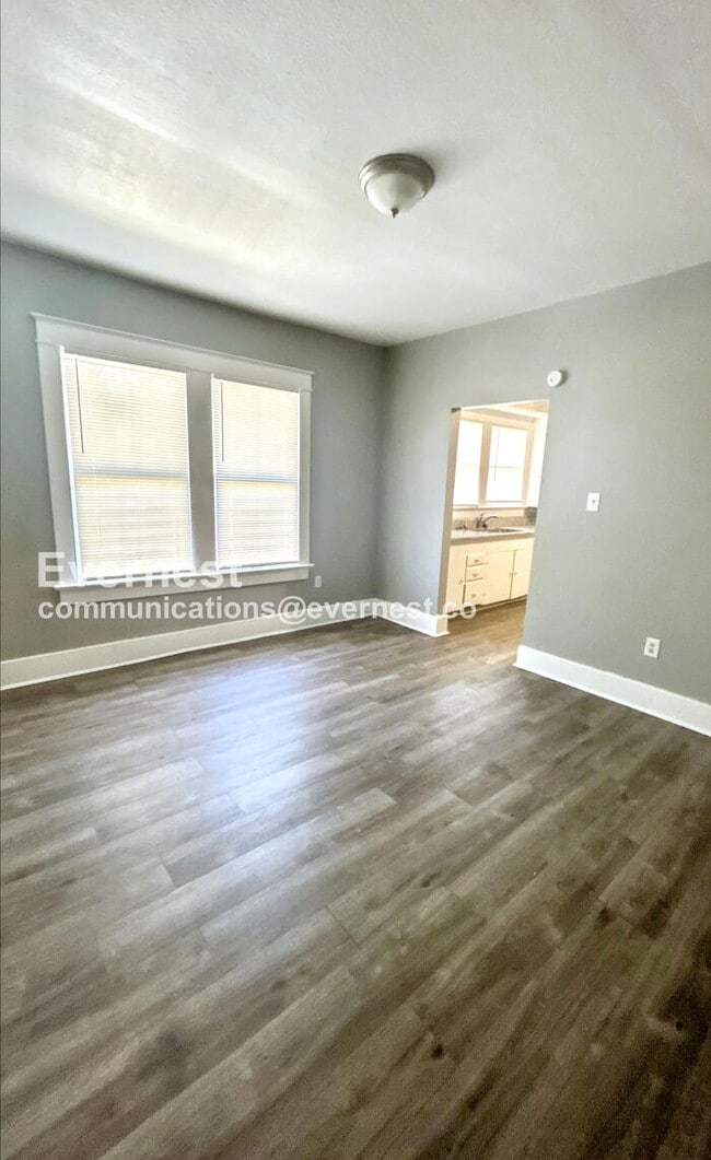 Photo - 1624 Pike Ave