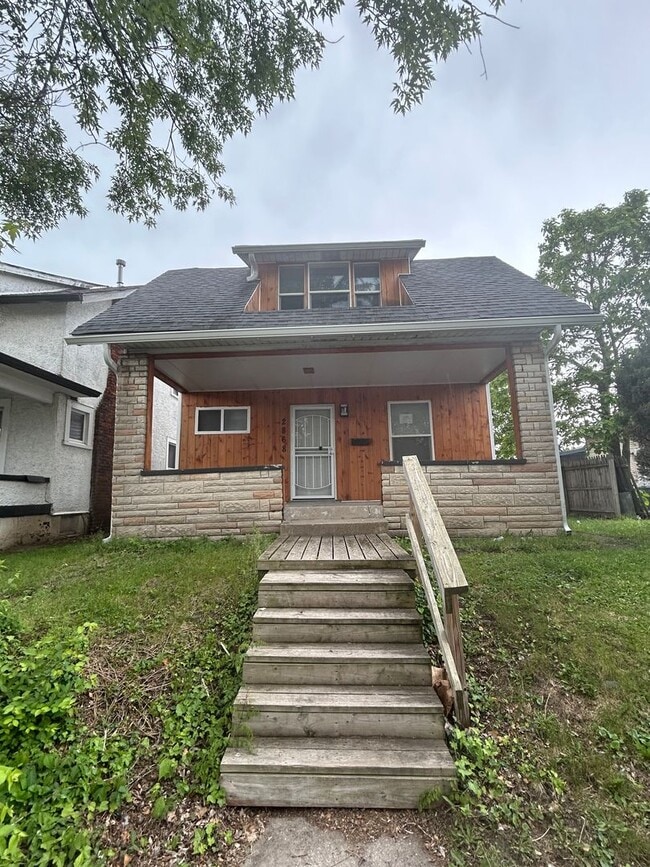 Building Photo - Newly Renovated 3 bedroom, 2 Bath home in Crown Hill Neighborhood