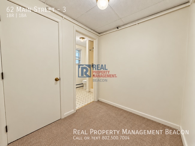62 Main St Unit 3