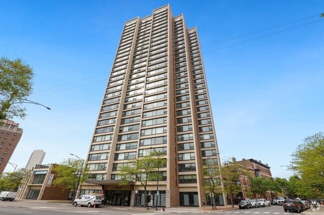 Building Photo - 1850 N Clark St Unit 2602 Rental
