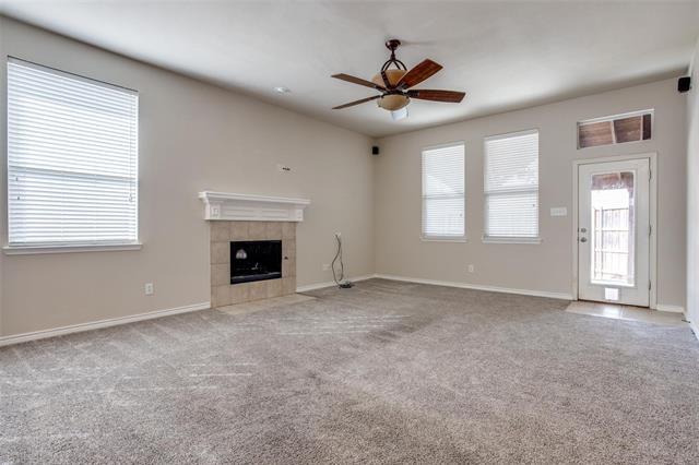 1627 Summerfield Dr
