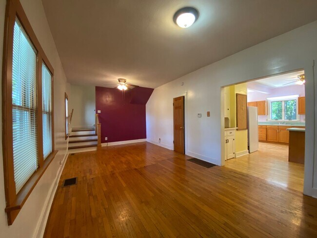 Photo - 304 W Cleveland Ave Unit Apt A