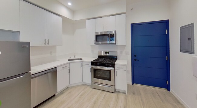 Photo - 3006 Royal St Los Angeles, CA 90007 Unit 6