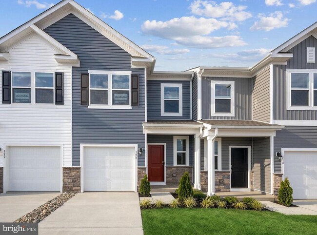 Photo - 140 Willett Holw St Townhome