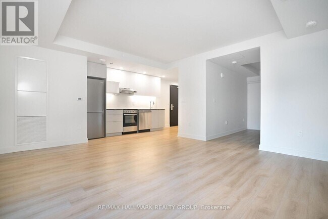 Photo - 199 Rideau St Unit 2214