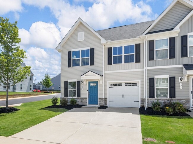 Photo - Move In Special - Beautiful 3 BR, 2.5 BA T...