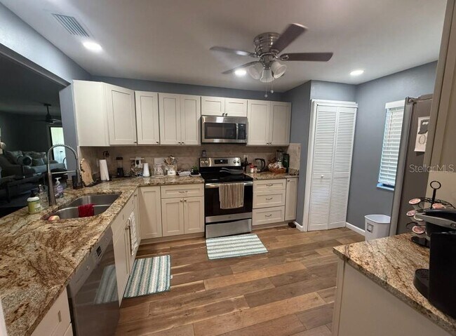 Photo - 3500 El Conquistador Pkwy Unit 124