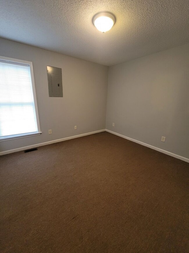 Photo - 3 BR in High Point!