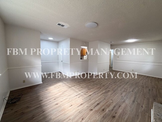 Photo - 221 Highland Ave Unit A
