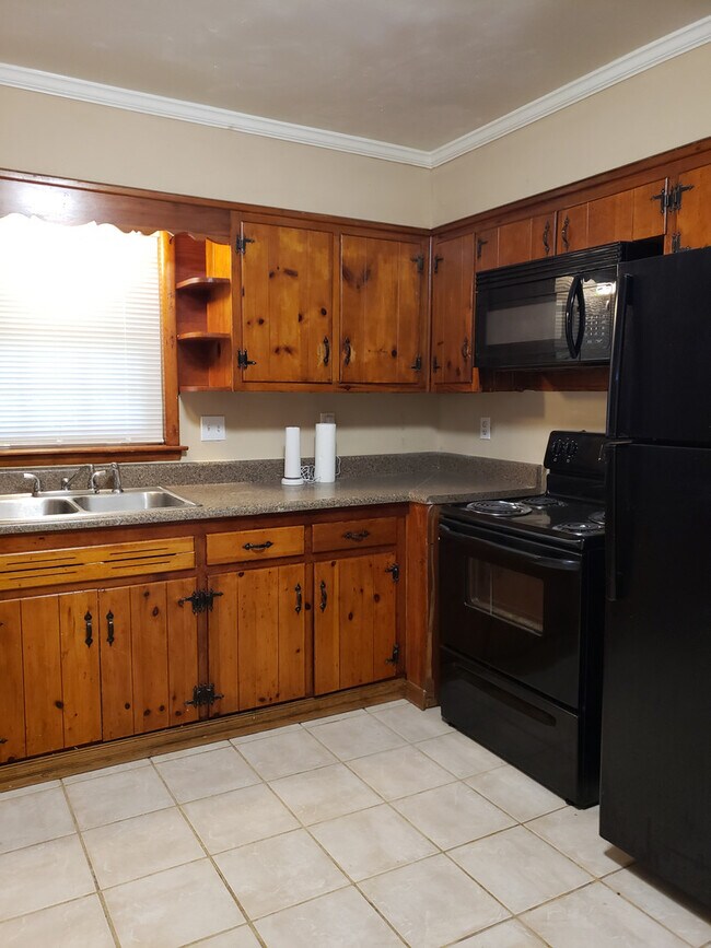 Photo - All On One Level - Sylvan Hills Ranch