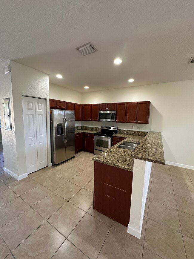 Photo - 9041 SW 227th St