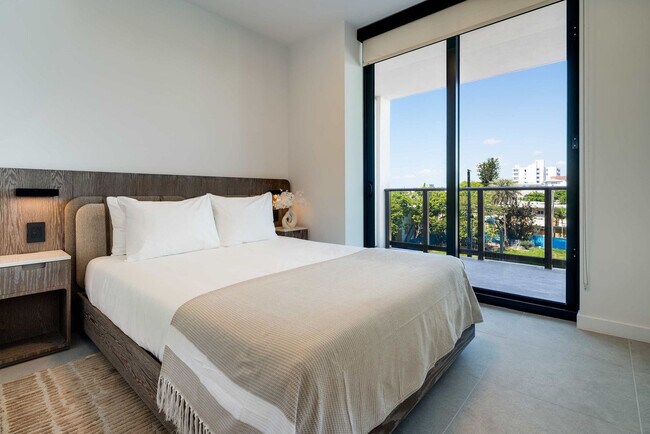 Photo - 580 72nd St Unidad ID1263801P