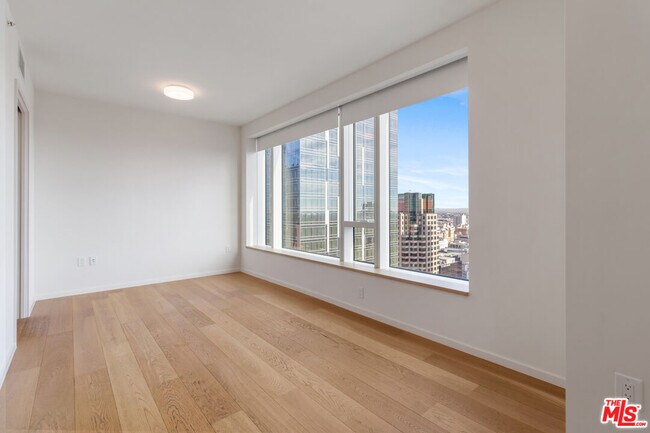 Photo - 889 Francisco St Unit 2407