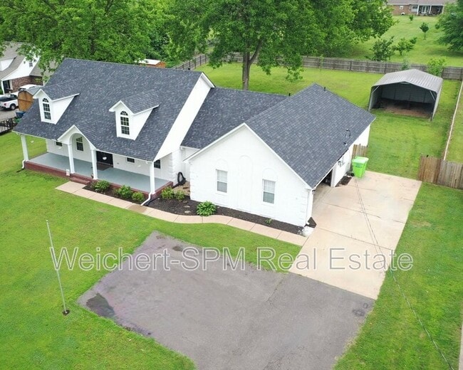 Building Photo - 334 Meadowland Dr