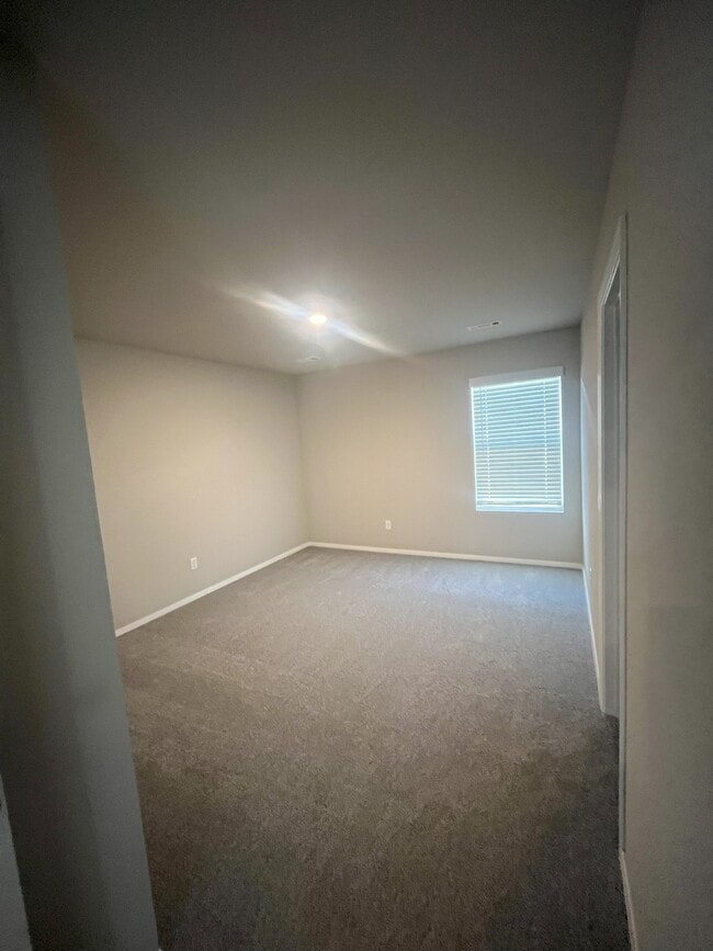 Photo - 2396 E Illinois Aly