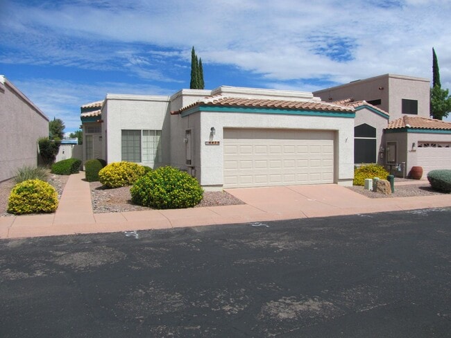Photo - 2BR/2BA/2CG, 1437 sq.ft. rental w/ community pool in Sierra Springs subdivision in Sierra Vista, AZ