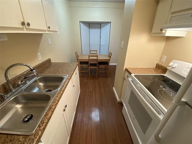 Photo - 3316 Guadalupe St Unit 311