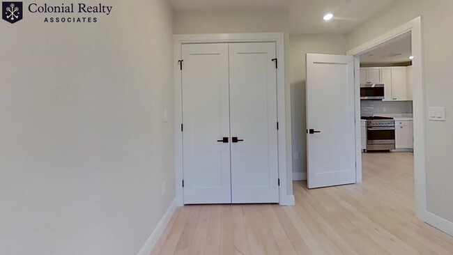 Photo - 197 Green St Unidad 305