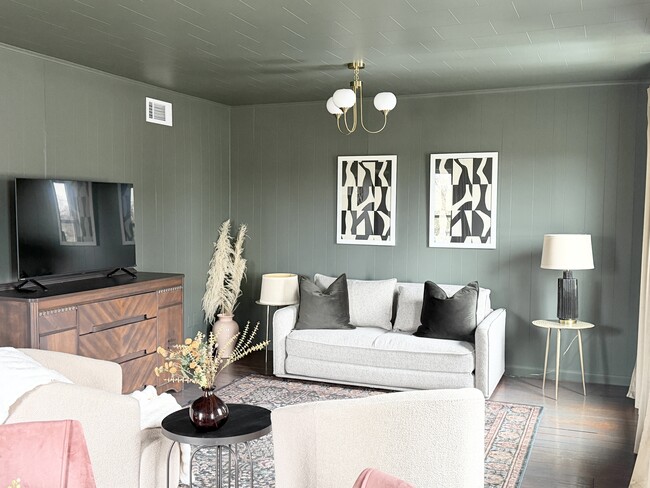 Photo - 1018 Mound St Unit 1018 Mound #1