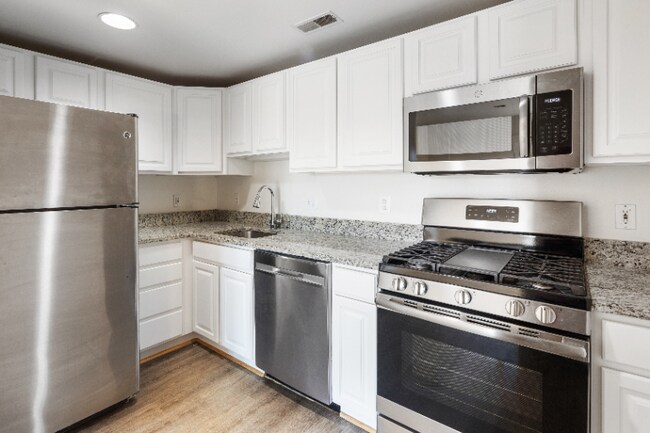 Photo - 1820 Lancaster St Apartment Unit 3-A
