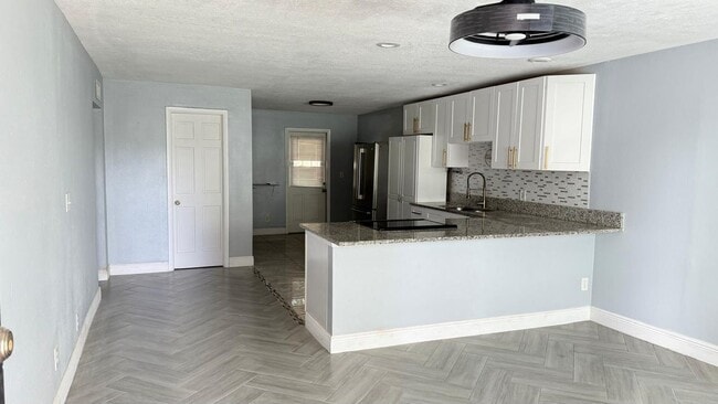 Photo - 1760 Tee Dee Ln