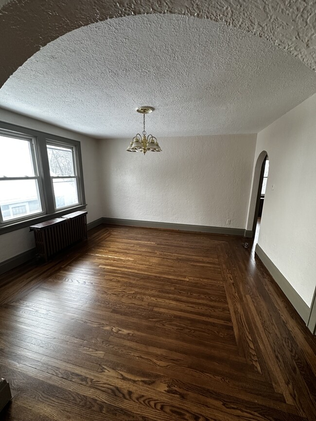 Dining Room - 25 Shadybrook Dr Apartment Unit 2