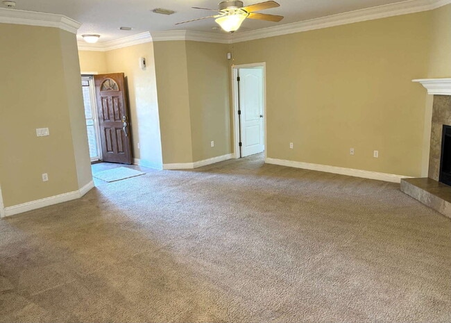 Photo - "Charming 4-Bed home in Navarre!"