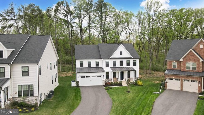 Photo - 7679 Cross Creek Dr