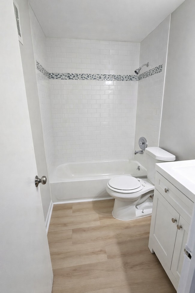 Photo - Villa Rica Apartments