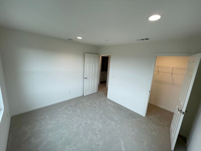 Photo - 3 Bed 3 Bath Townhouse in San Marcos - Brand New