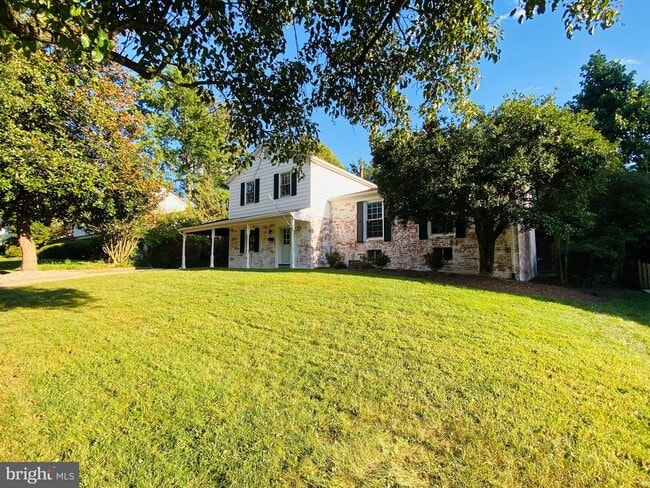 Building Photo - 615 Smallwood Rd Rental