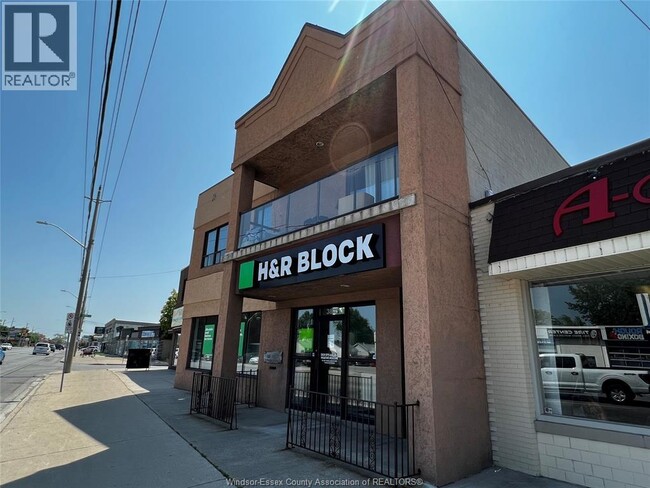 Photo - 3875 Tecumseh Rd E Unité 3