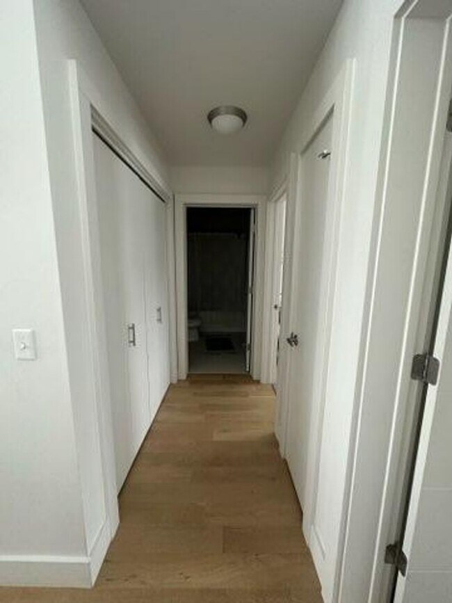 Photo - Stunning West End Three Bedroom with Moder...