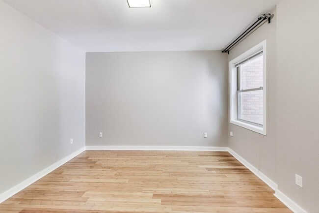 Photo - 3602 Rock Creek Church Rd NW Unidad 5