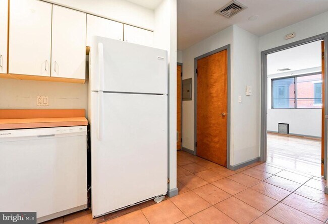 Photo - 763 S 8th St Unit 2 F3